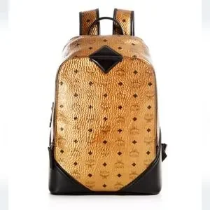 MCM Gold and Black Luxury Backpack MCM Gradation Visetos Small Stark Backpack Black Gold 758370  main image 3